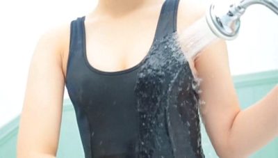 bathing-with-schoolswimsuit